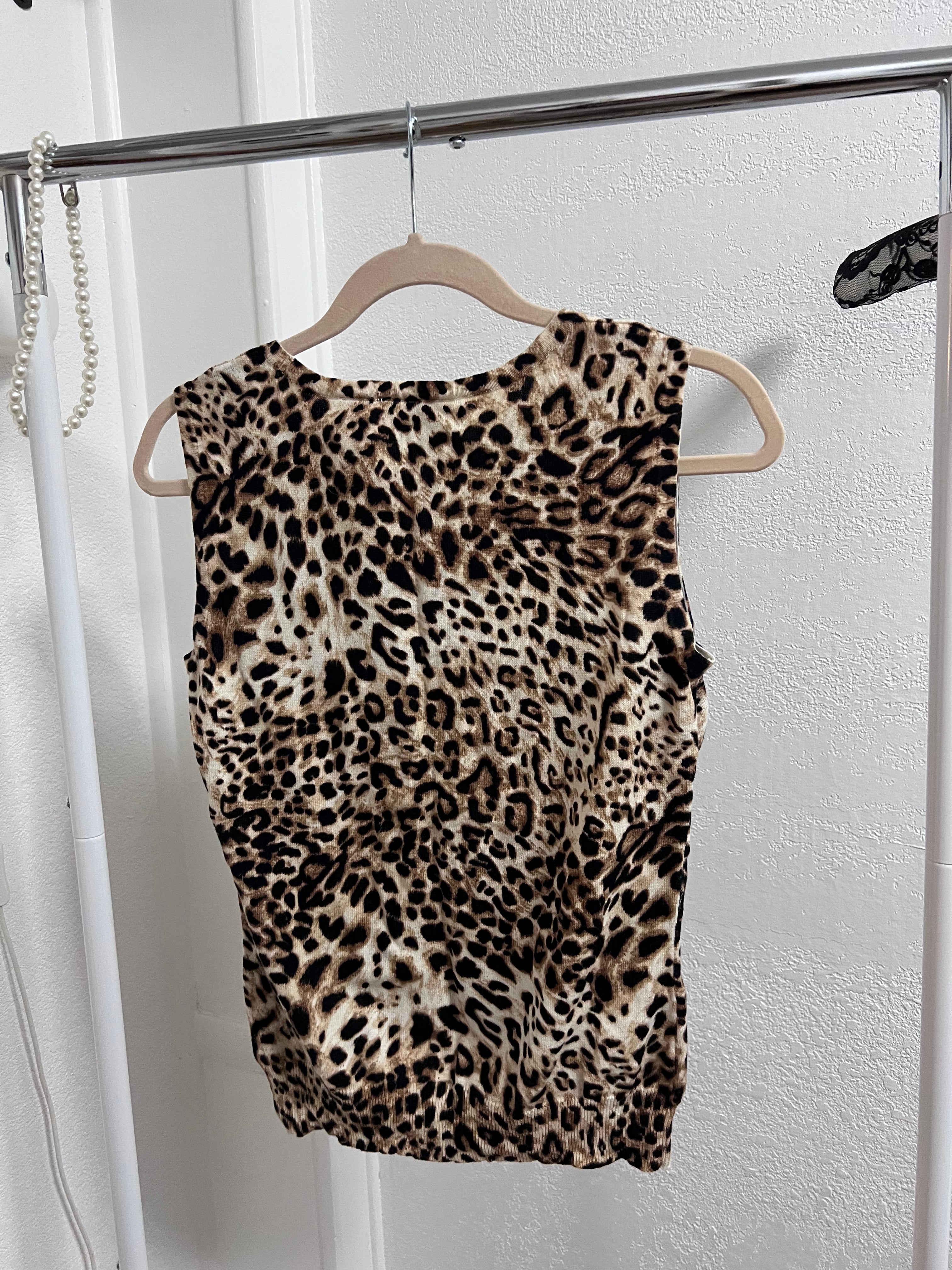 Leopard Knit Sleeveless Top